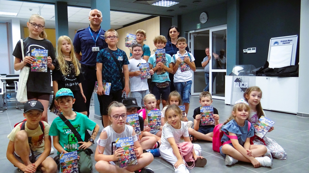 Pamiątkowe zdjęcie z wycieczki