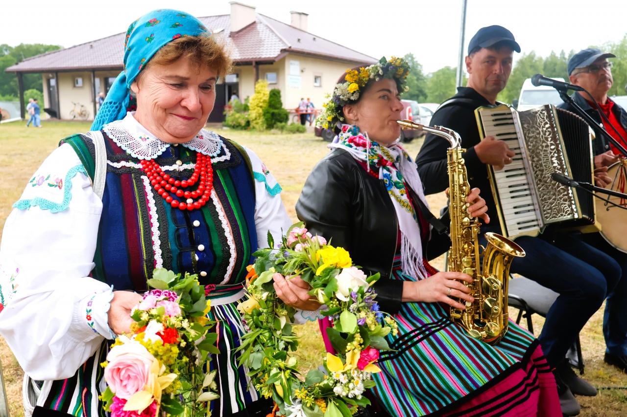 Kapela i wianki