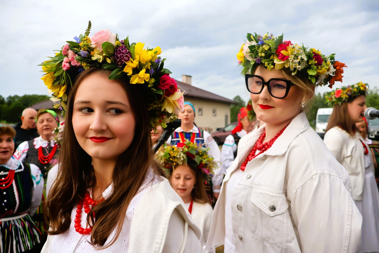Cuda, wianki w Ostrowie