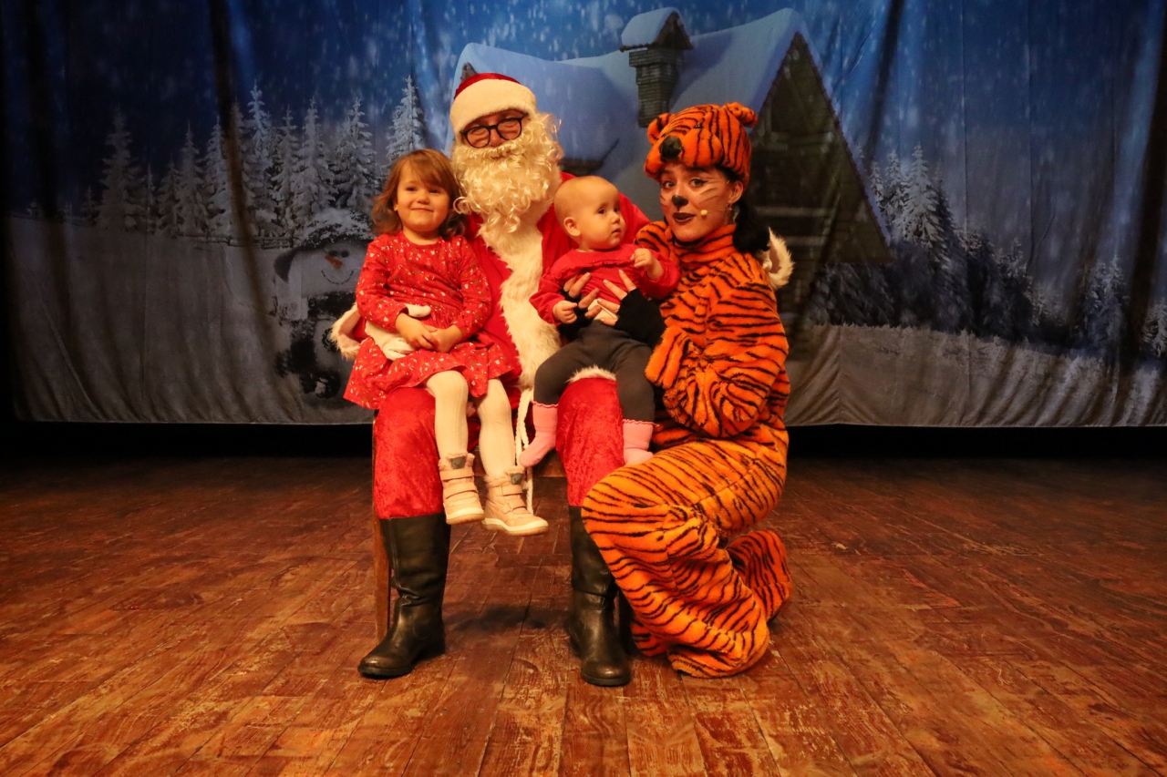 Święty Mikołaj odwiedził dzieci w MDK