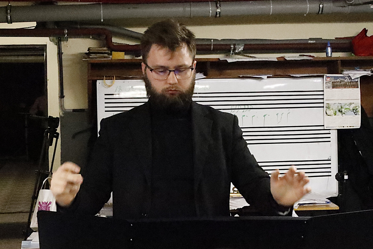 dyrygent Tomasz Bilski