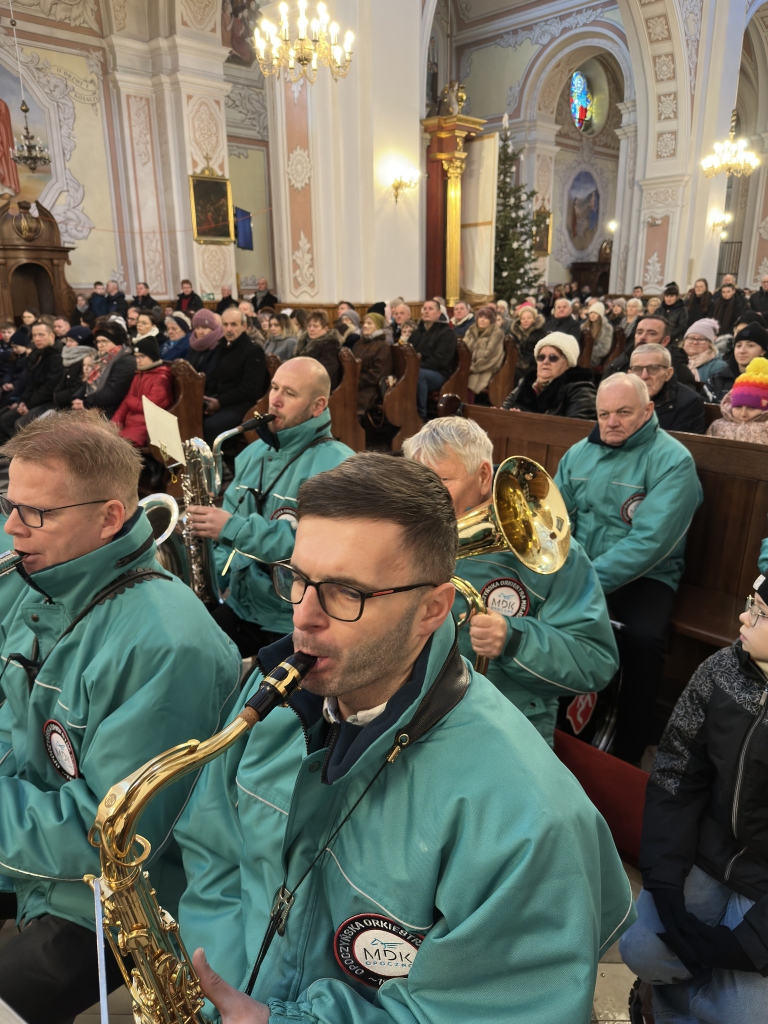 Kolędowanie&nbsp;z&nbsp;Opoczyńską Orkiestrą Miejską