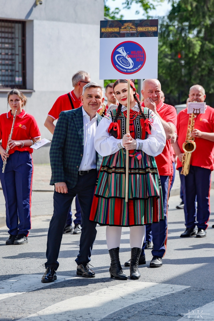 Parada ulicami Opoczna Parada ulicami Opoczna