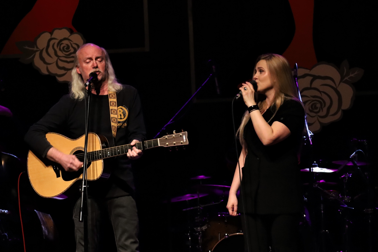Koncert w MDK, artyści na scenie