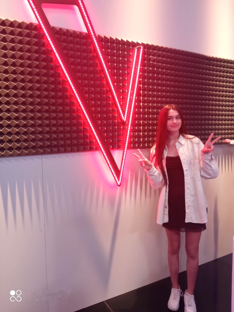 Zosia na ściance The Voice Kids